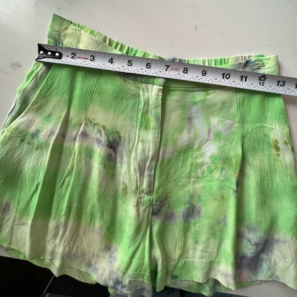& Other Stories High-Waisted Tie Dye Shorts - Sz.2 - Picture 12 of 12